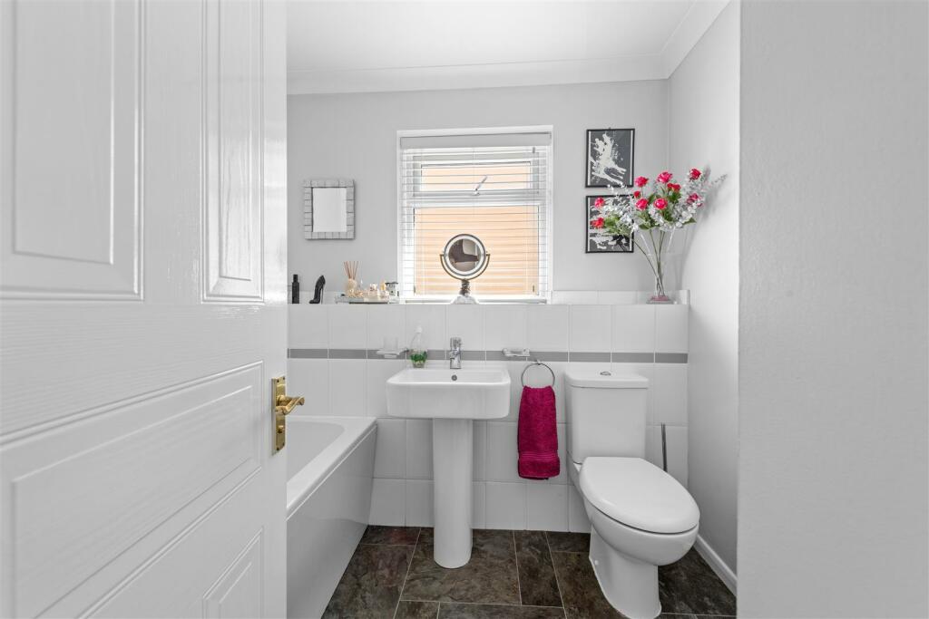 Ensuite Shower Room