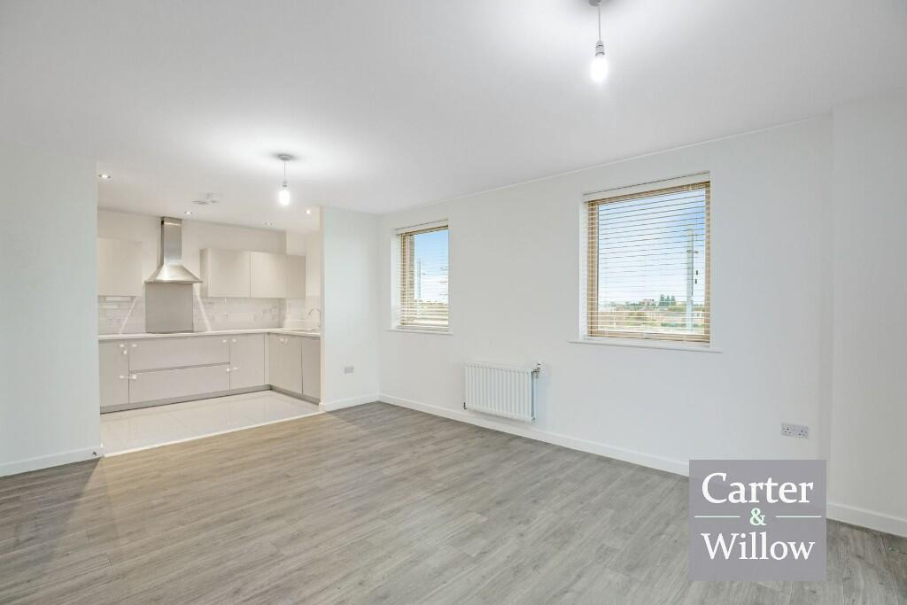 Kitchen/reception 