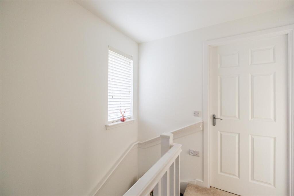 Twister Crescent-23.jpg