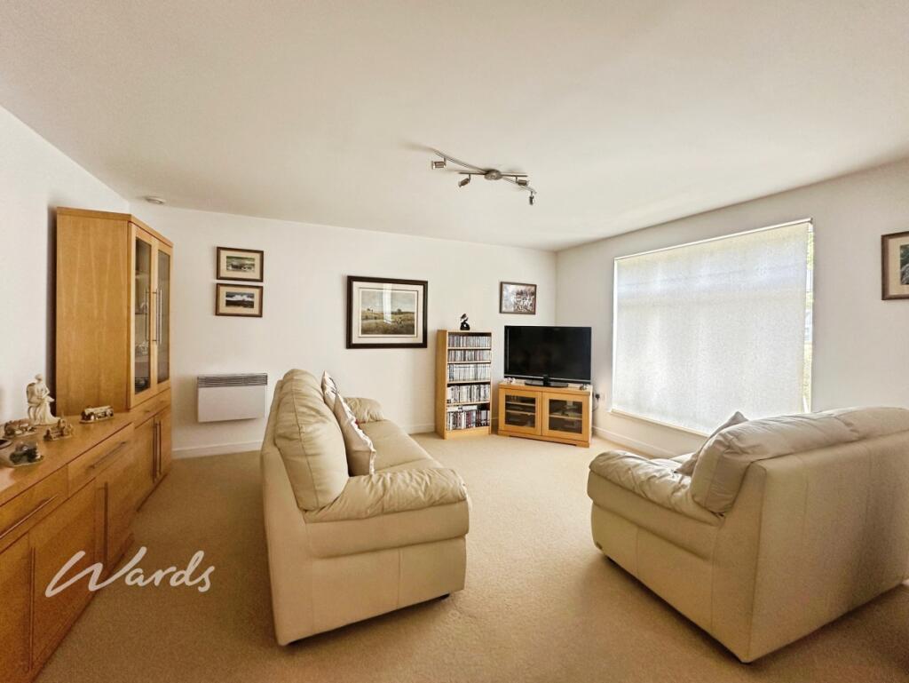 Living/Dining Area
