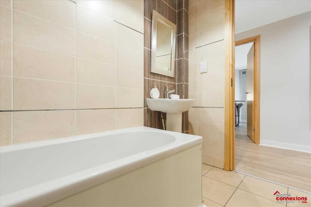 Bathroom (2)