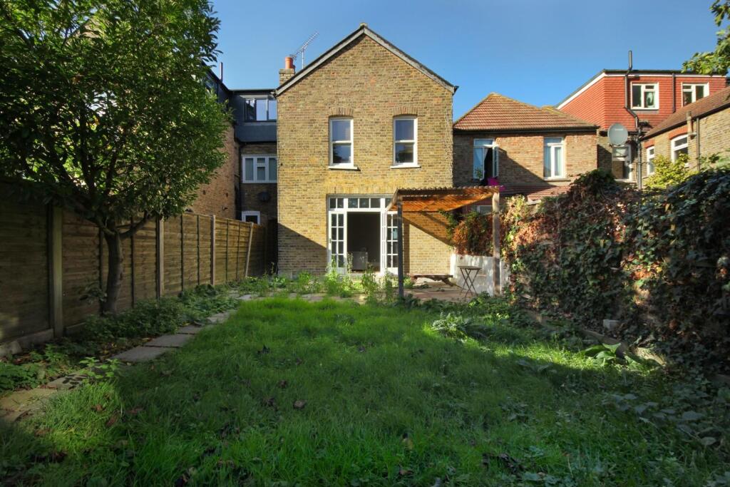 GV- GFF 25 Regina rd (19).jpg