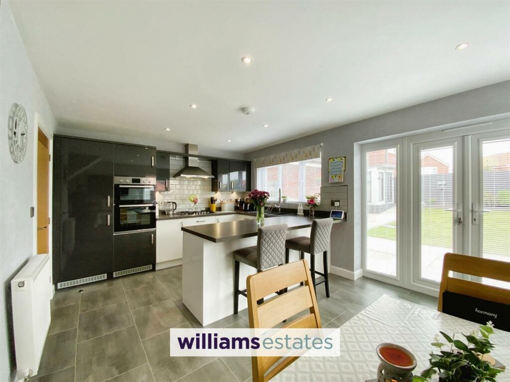 open plan kitchen diner