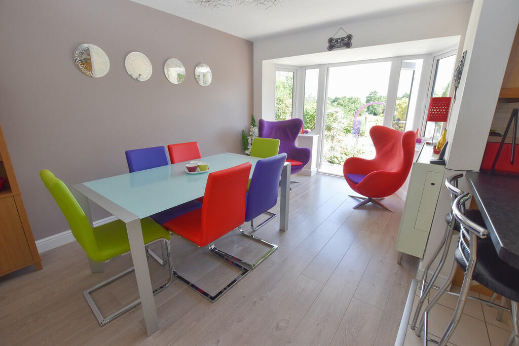 Kitchen 4