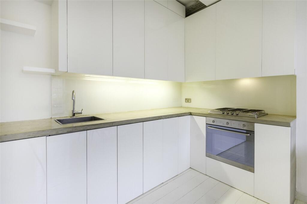 property in Allfarthing Lane, 
Wandsworth, SW18