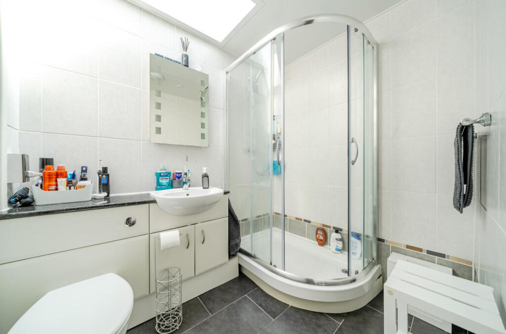 14-681b29a935282-...