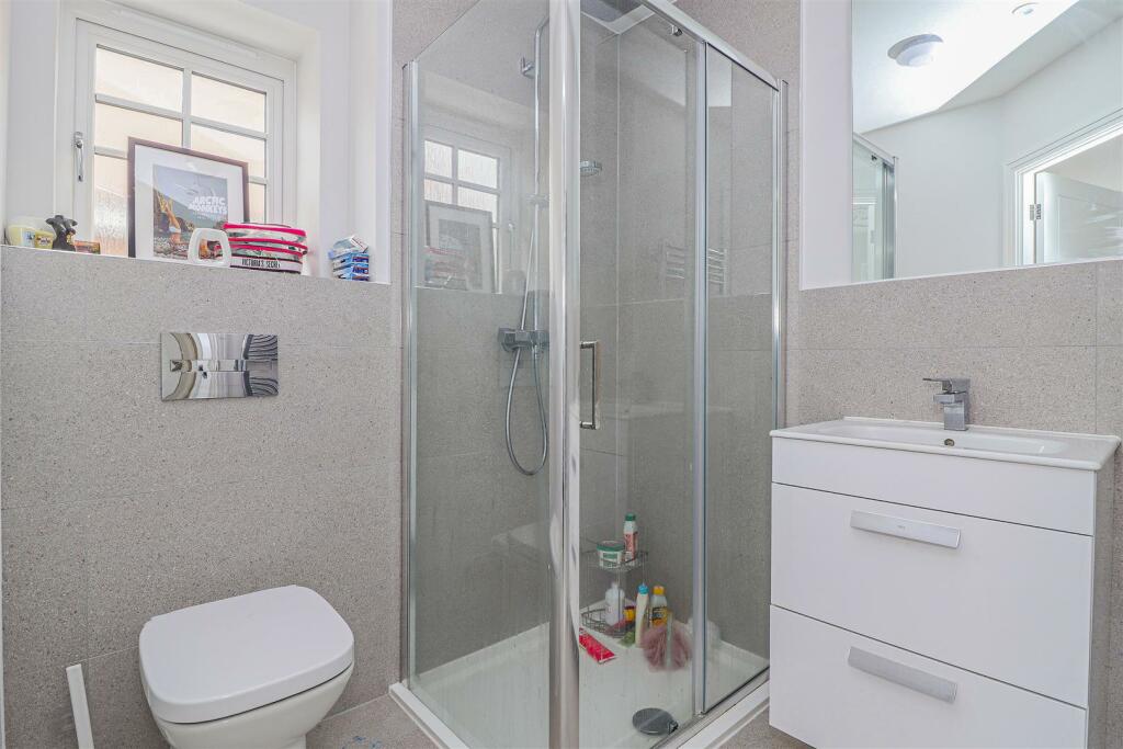 EN SUITE SHOWER ROOM TO BEDROOM TWO