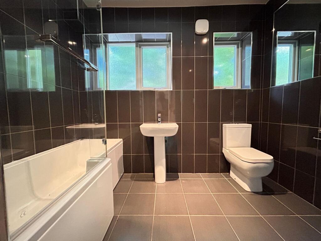 292af6af-694c-4aa1-8372-4afb8a359405