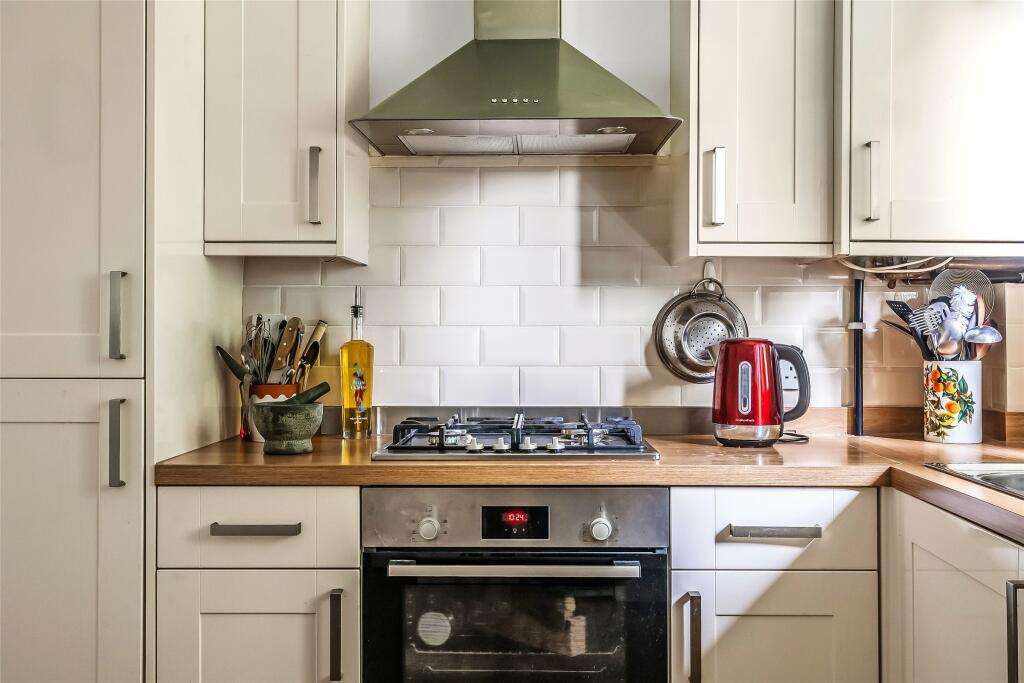 Kitchen 3