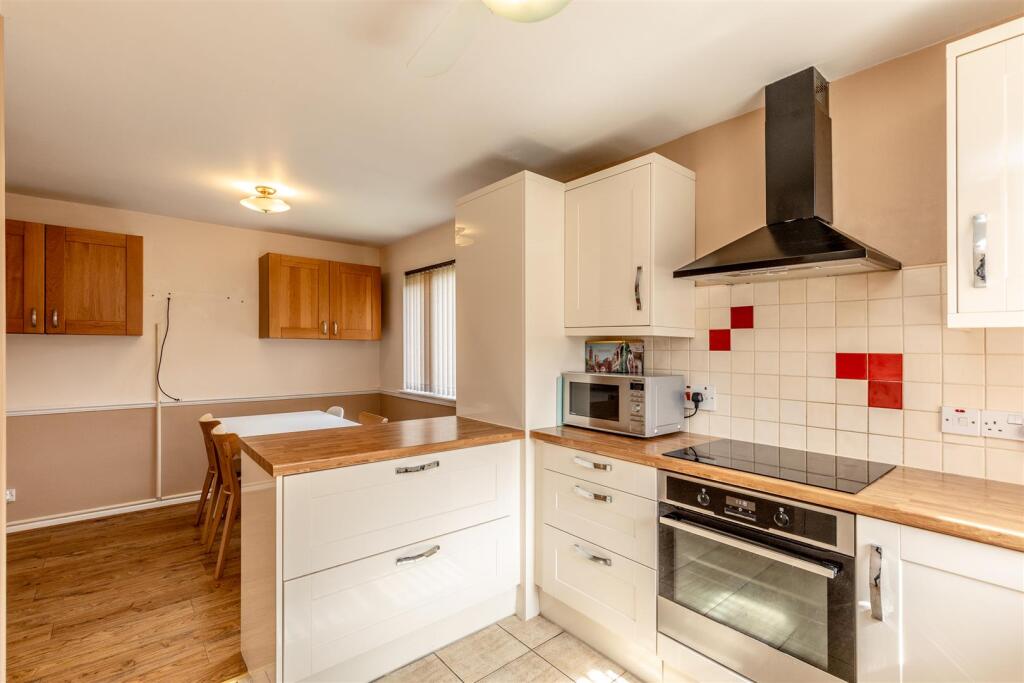 Grasmere Close, Westbury on Trym Kitchen 2.jpg