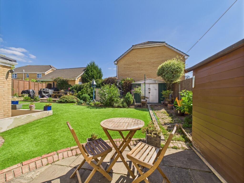 CAM02023G0-PR0161-STILL016