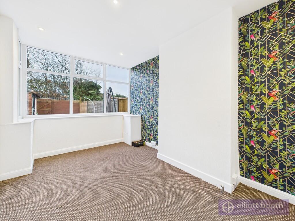 CAM04064G0-PR0128...