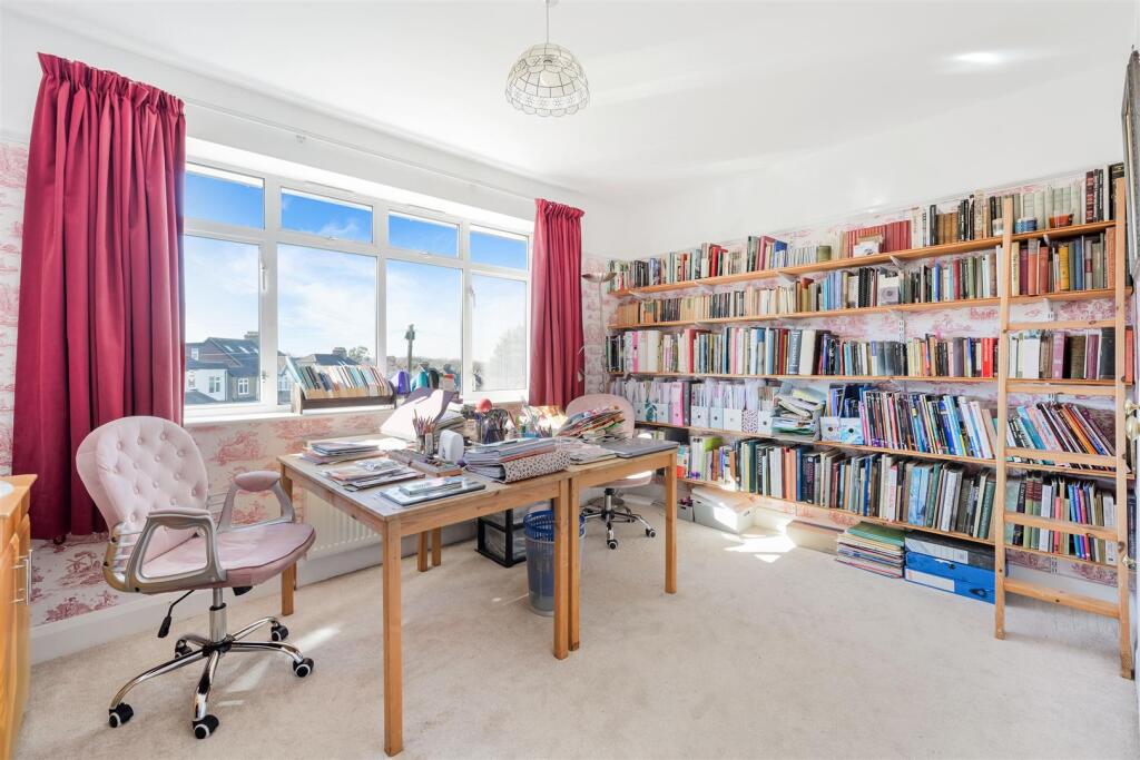 COMMONFIELD ROAD, 113 (11).jpg