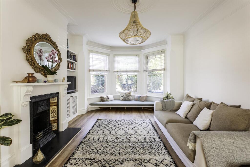 46 Hamilton Road,NW10 1NE-24.JPG