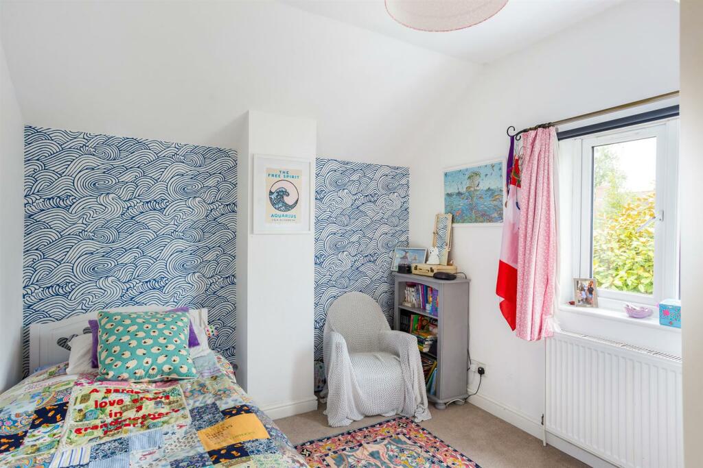 70978_Pea-Pod-Cottage-6-School-Road-Alderton-Tewke