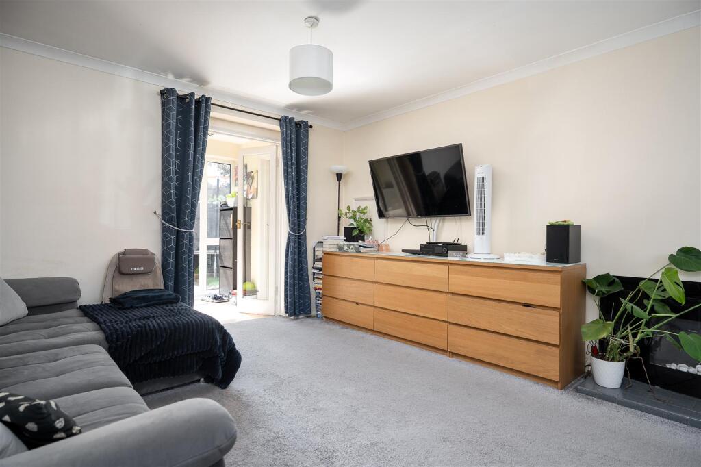 Living/Dining Room