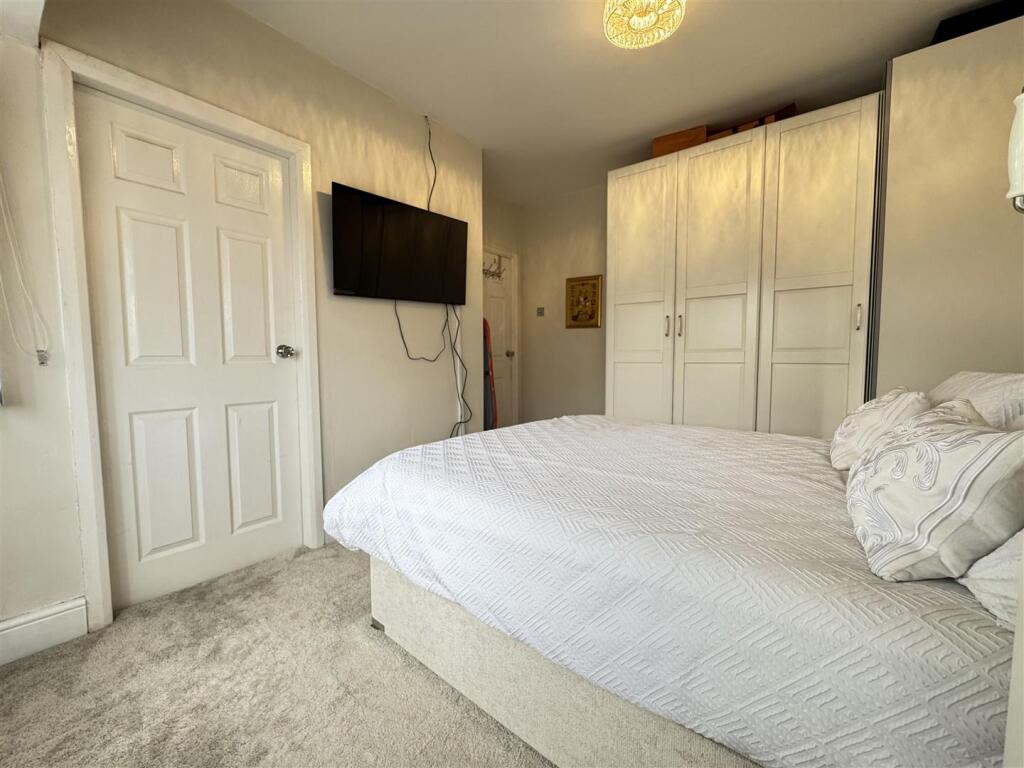 IMG_9955 (Large).JPG