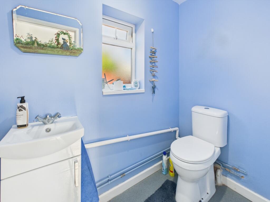 CAM02386G0-PR0124-STILL023