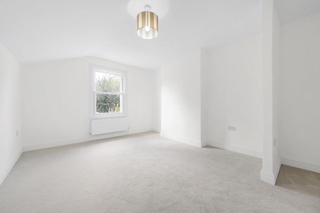 Bedroom 2 Top floor rear.JPG