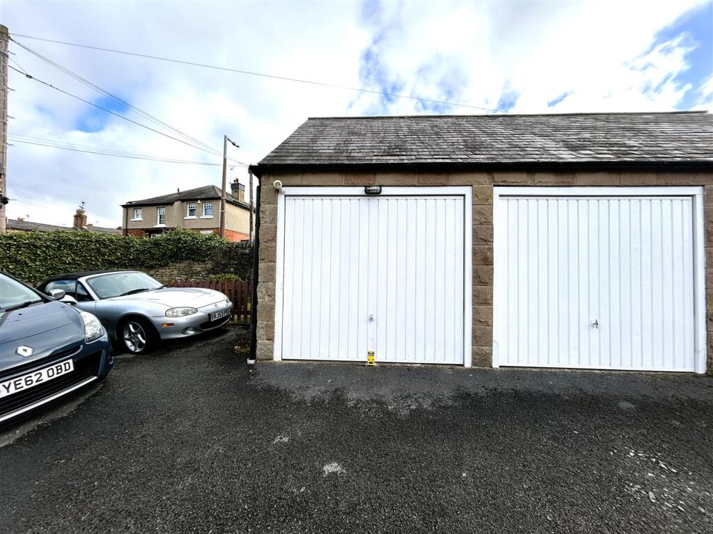 garage.JPG