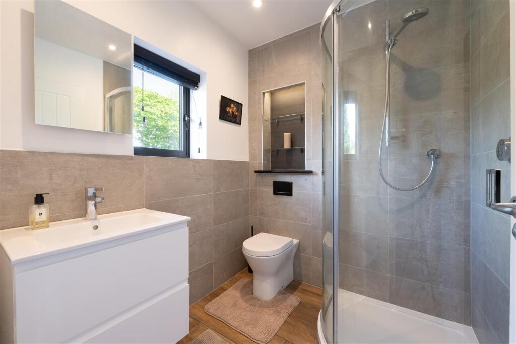 26 Dale Close, Hitchin-44.jpg
