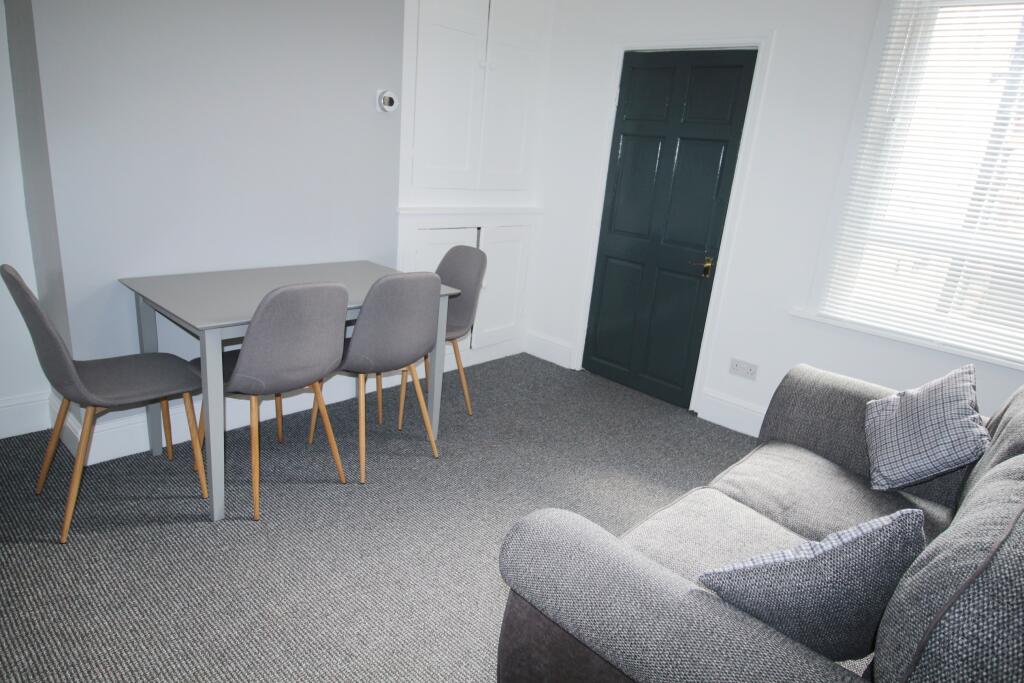 16 Carholme Road, Newland, Lincoln, Lincolnshire, LN1 1RR,