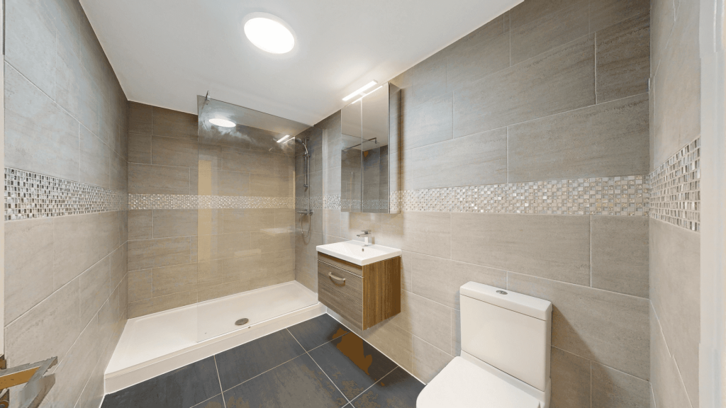 BATHROOM ONE