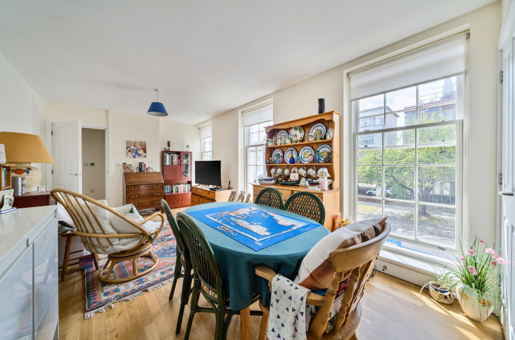 1310144-12-685145...