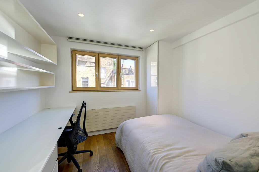 432 kings road 37...