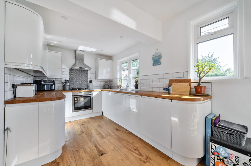 1290551-8-6827777...