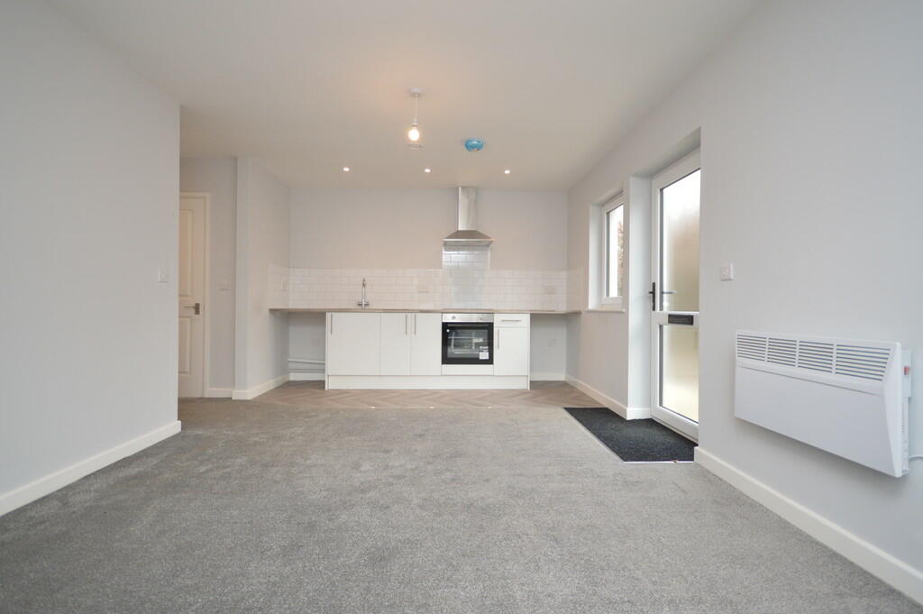 Open Plan Interna...