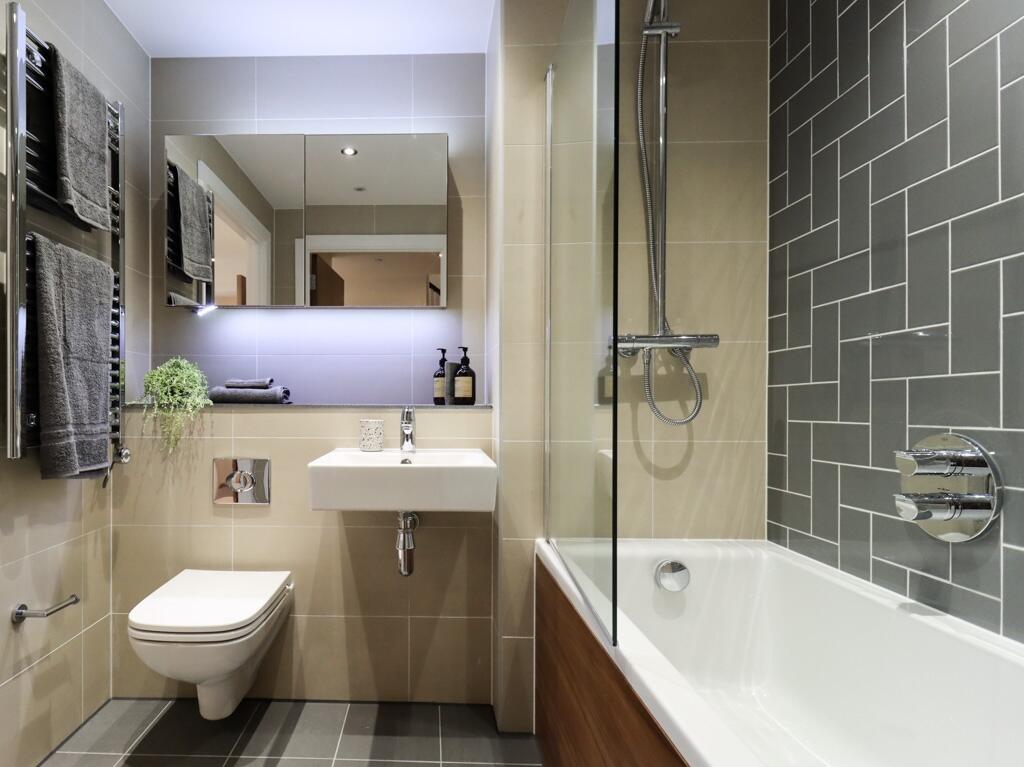 Reading(2)-2021 (...