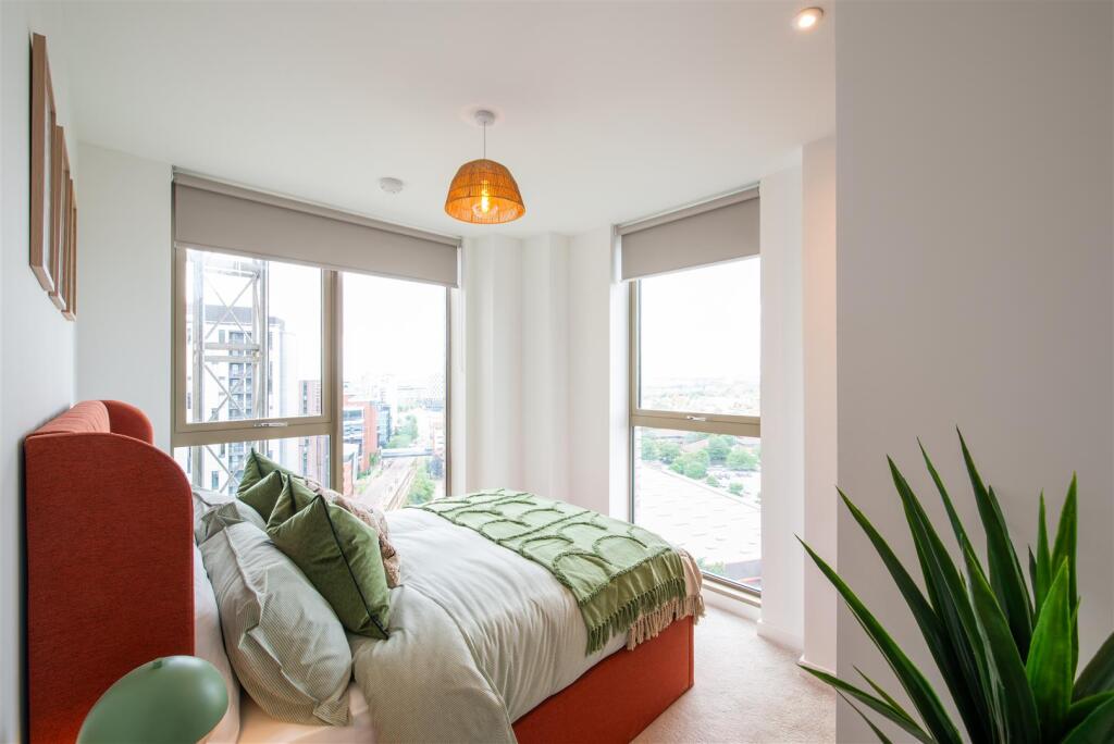 al050723-apartments-08.jpg
