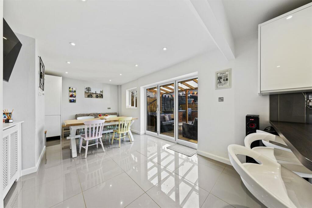 Kitchen/Dining/Family Room