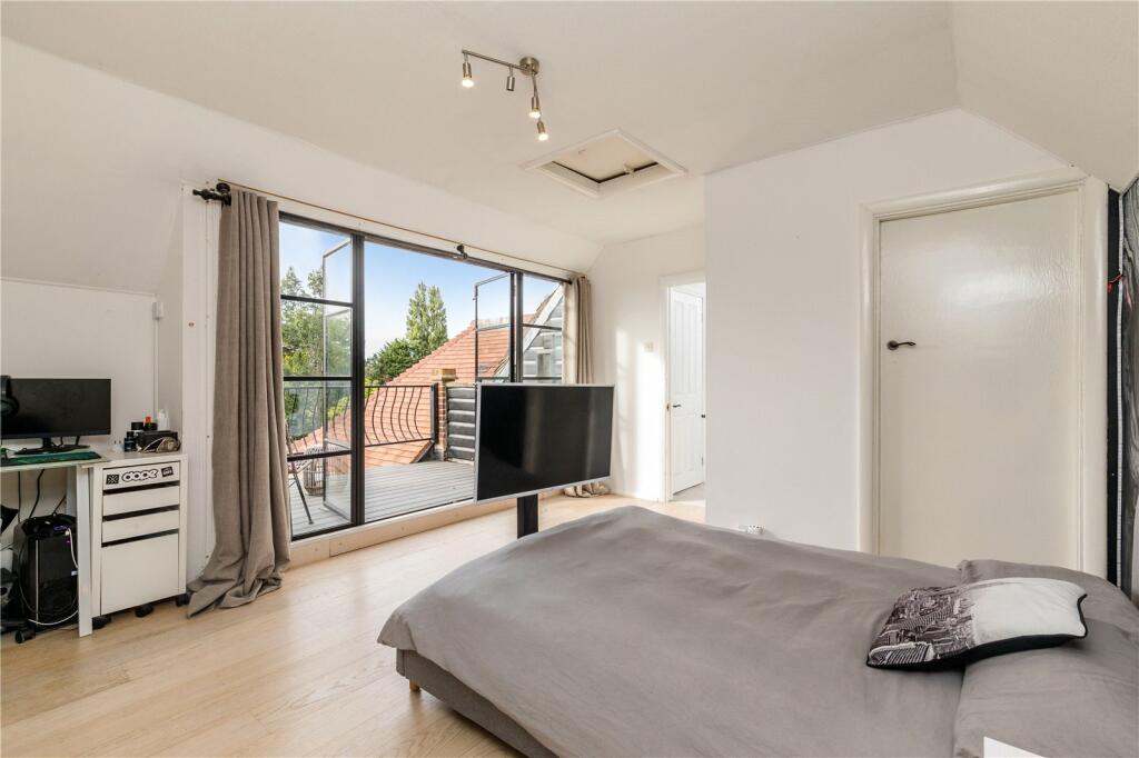 Bedroom 4