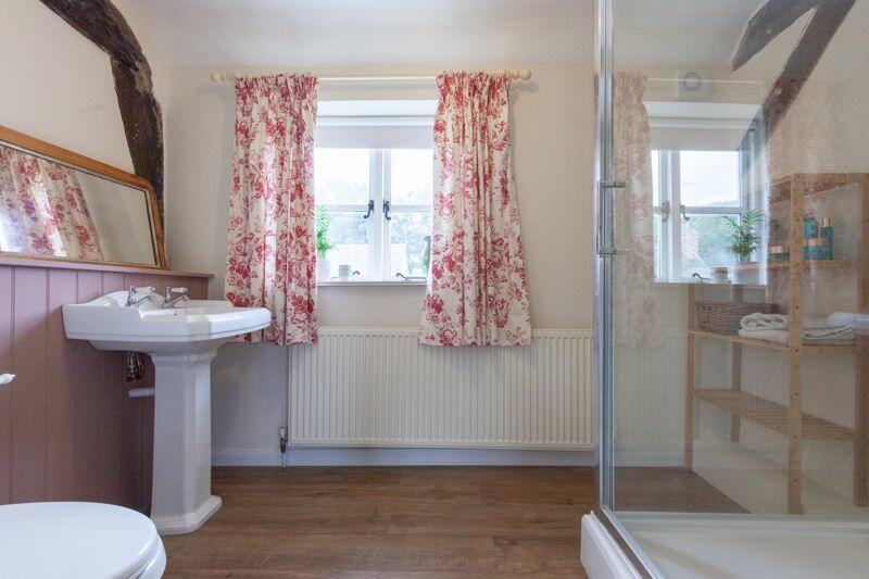 En-Suite Shower