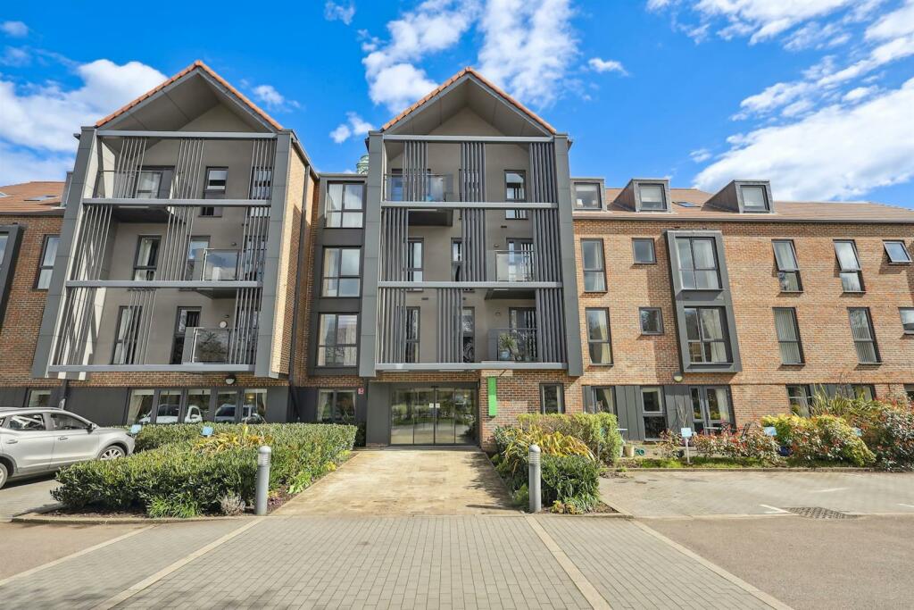 10-1f3dd4e0-6e8f-4541-81f3-e7eb976161f0IMGL8564-me