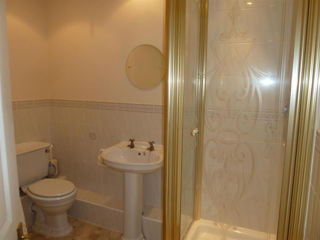 Ensuite Shower Room