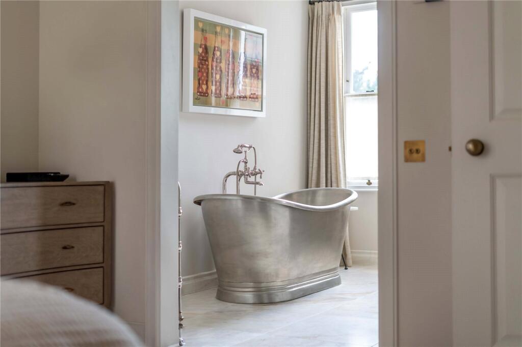 Principle En-Suite