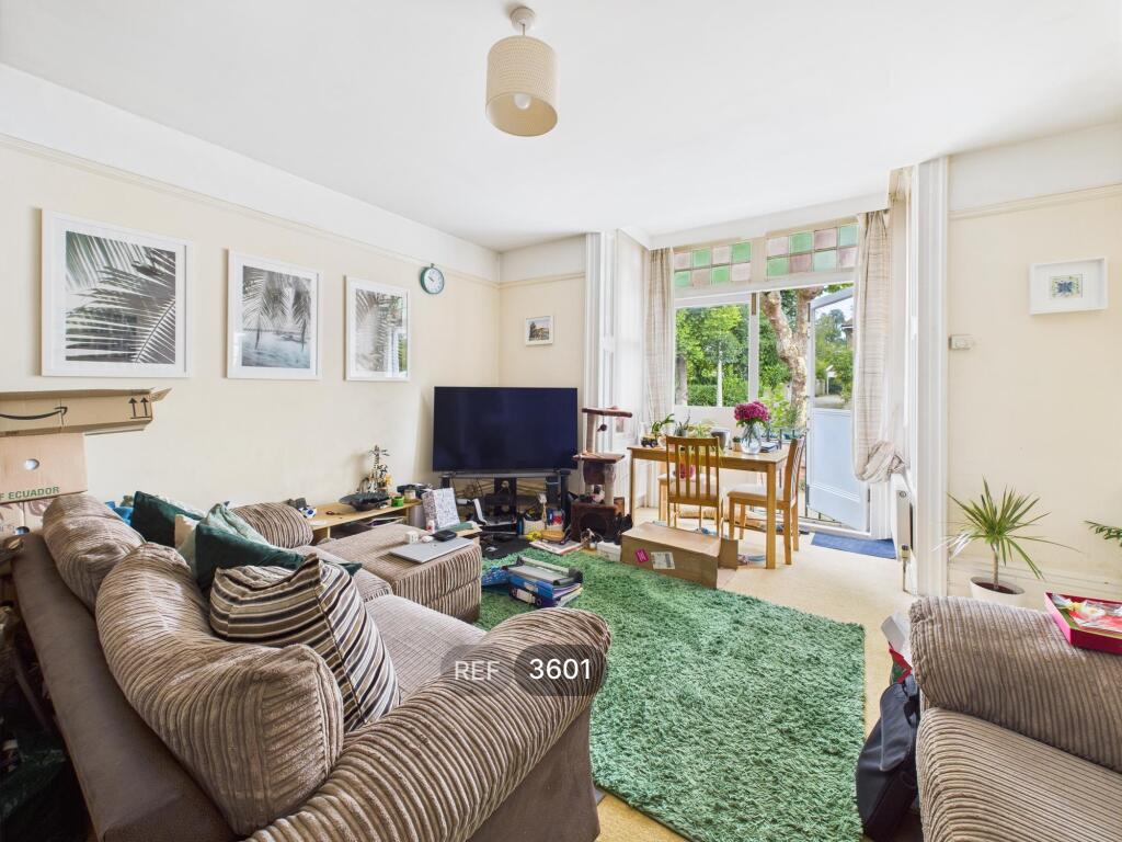 Living/Dining room