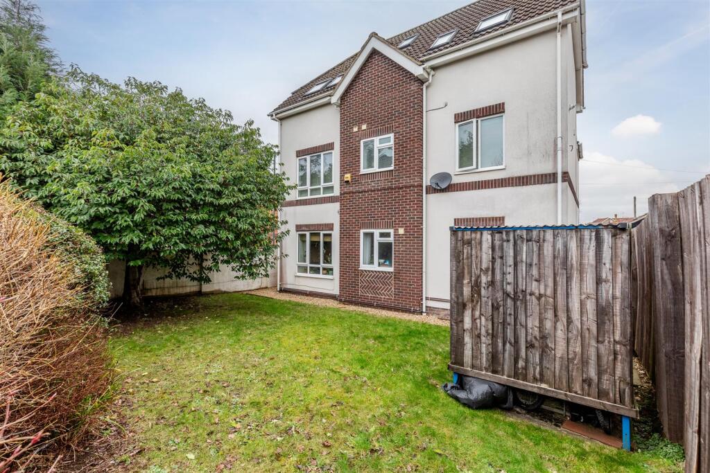 Lincombe Road, Downend Rear of Property.jpg