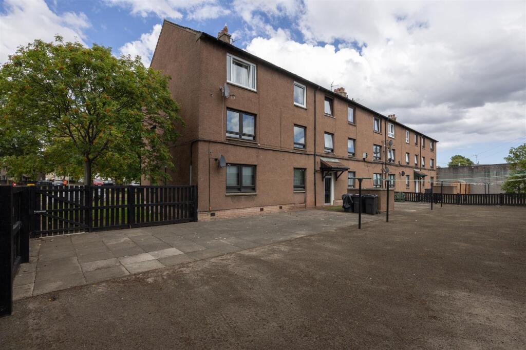 08_exterior-4.jpg
