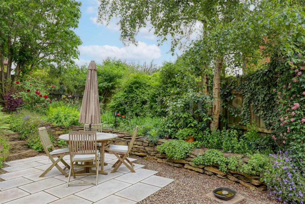 Cottage Garden