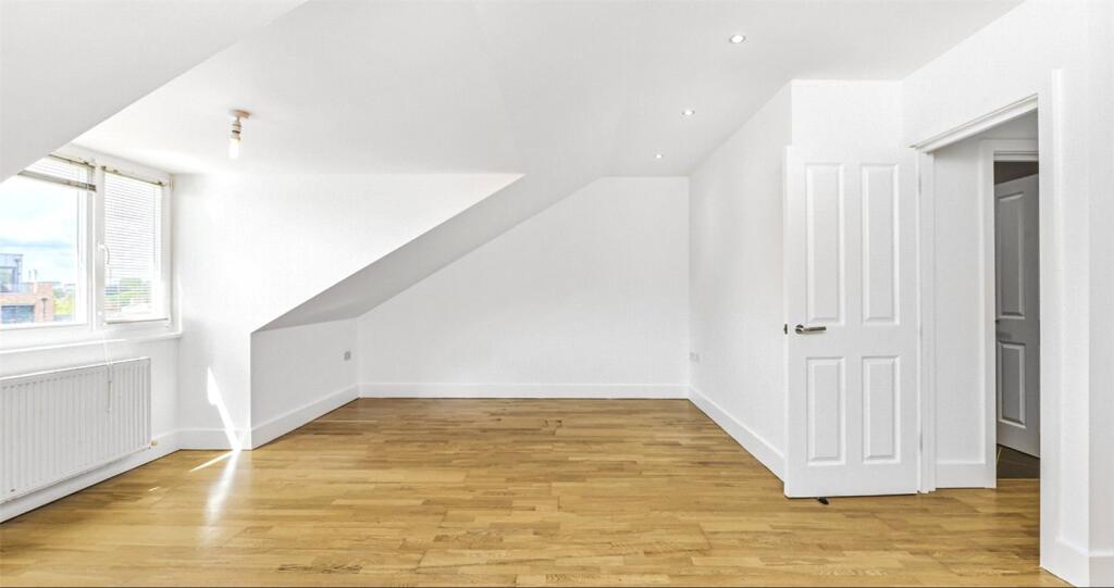 Brixton Road, Brixton, London, SW9