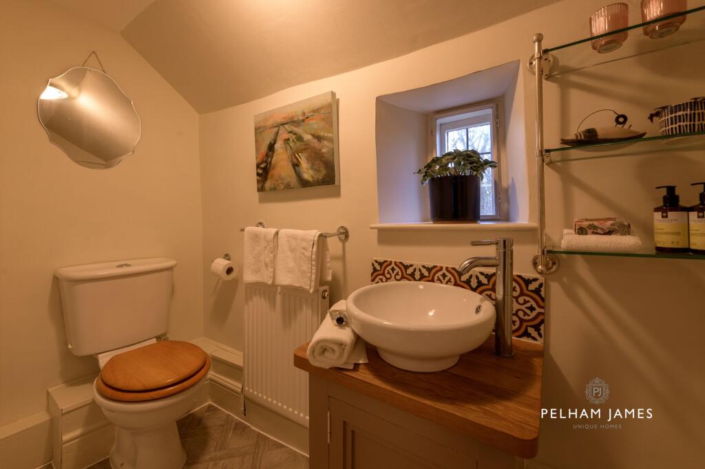 Shower Room, Rock Cottage, Easton On The Hill