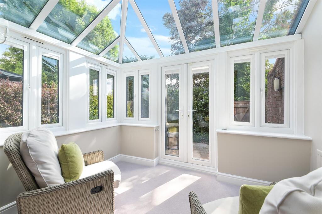 MEADE COURT,28- (6).jpg