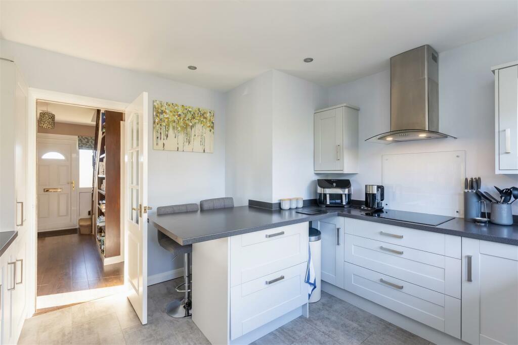 Pandora Kitchen-2.jpg