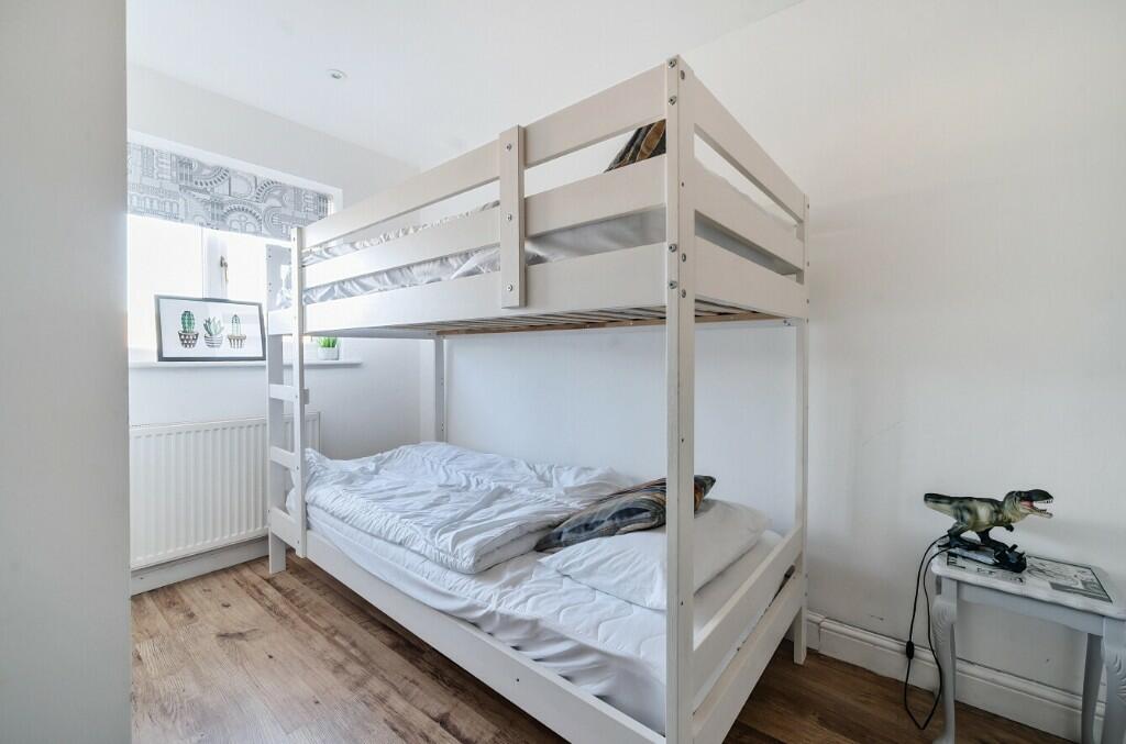 Bedroom three/four