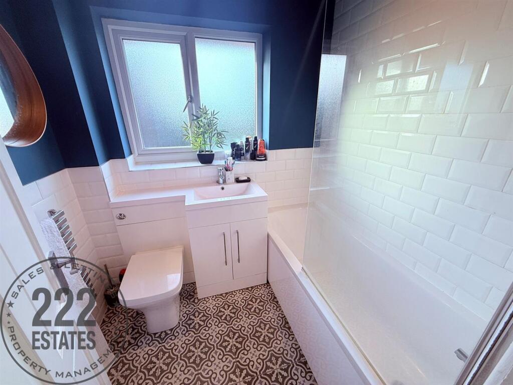 PHOTO-2025-12-16-14-20-10 (5).jpg