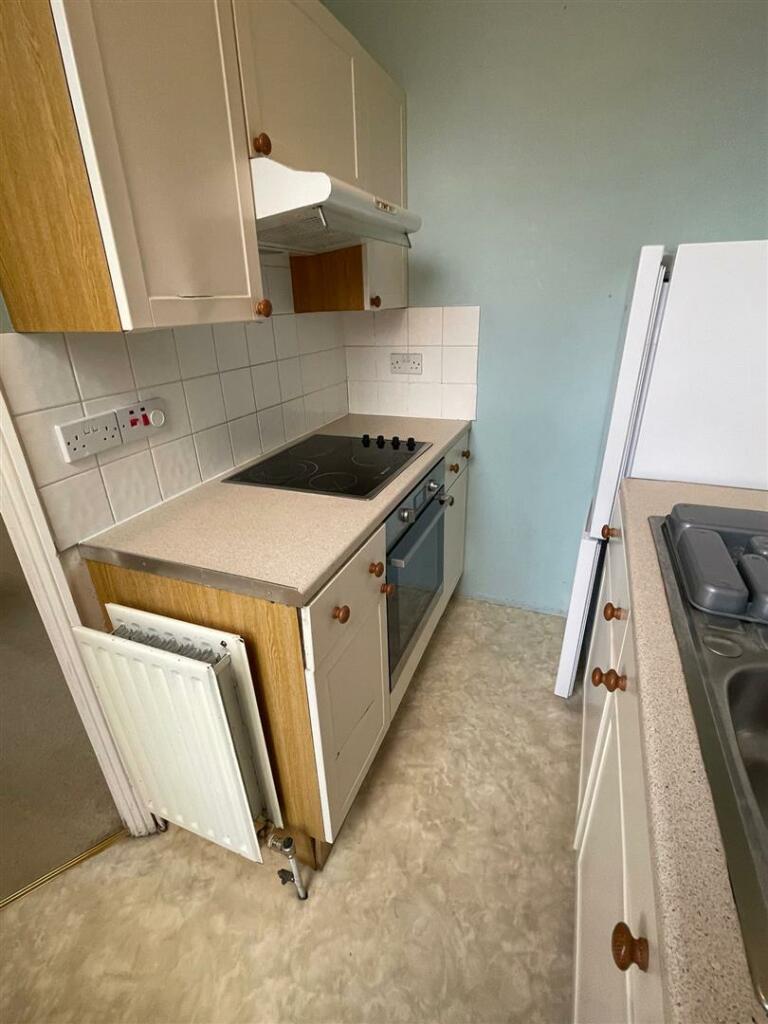 Kitchen main.jpeg